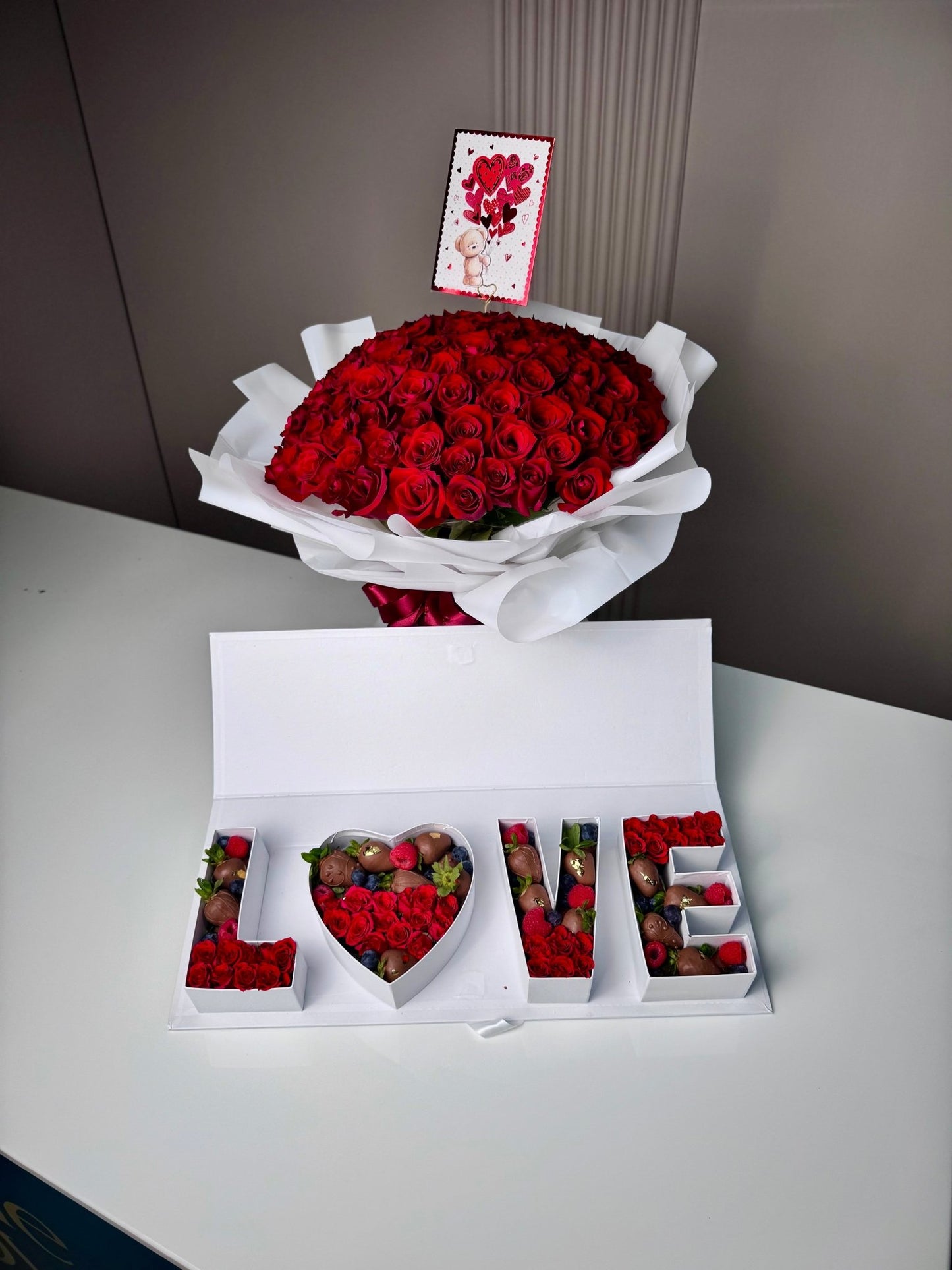 The 'LOVE' Letter Box & Bouquet Set - karazflowers.ae