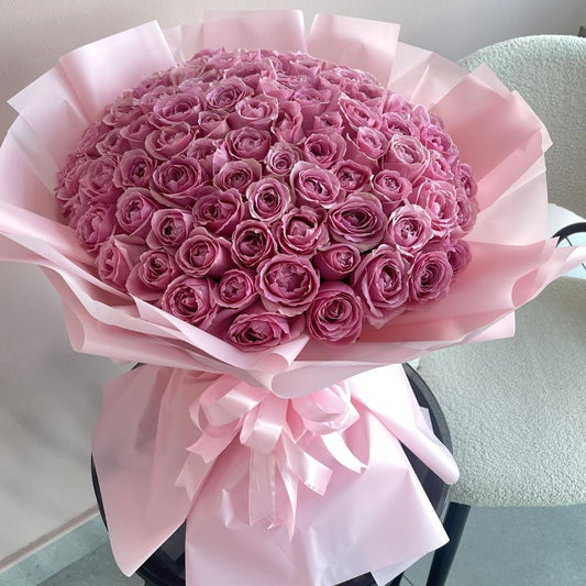 100 Pink Roses Bouquet - karazflowers.ae