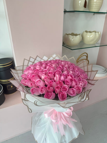 100 Pink Roses Bouquet - karazflowers.ae