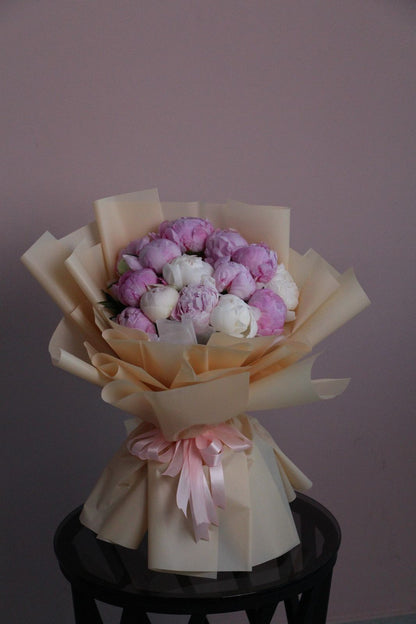 15 Pcs Peonies Bouquet - karazflowers.ae