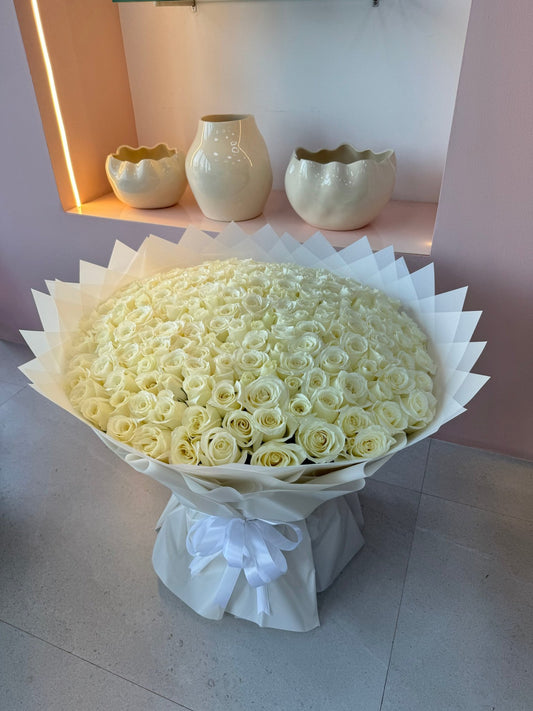 200 White Roses Bouquet - karazflowers.ae