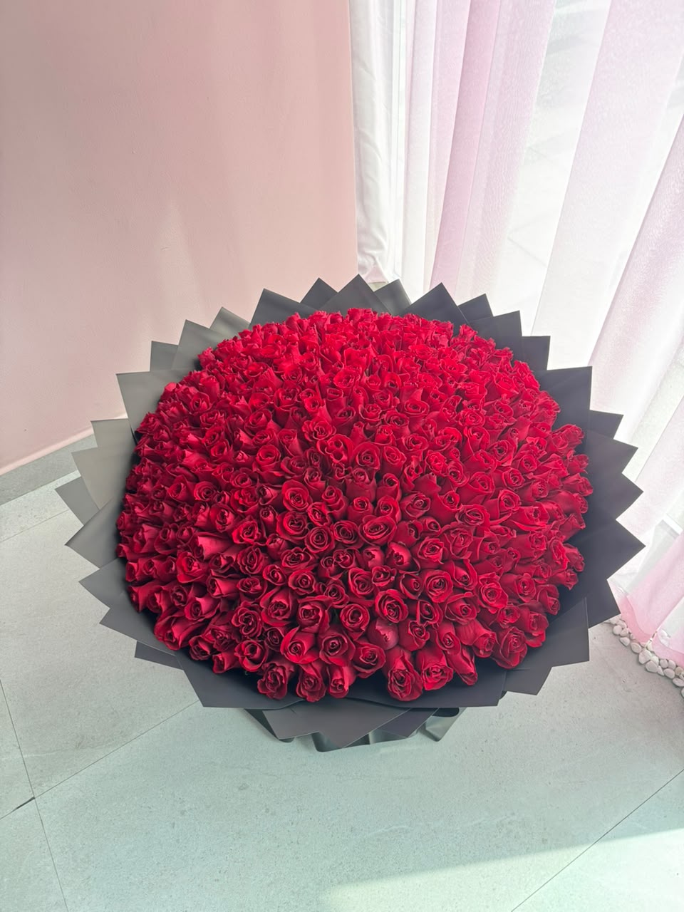 300 Red Roses Grand Bouquet | Black Wrap