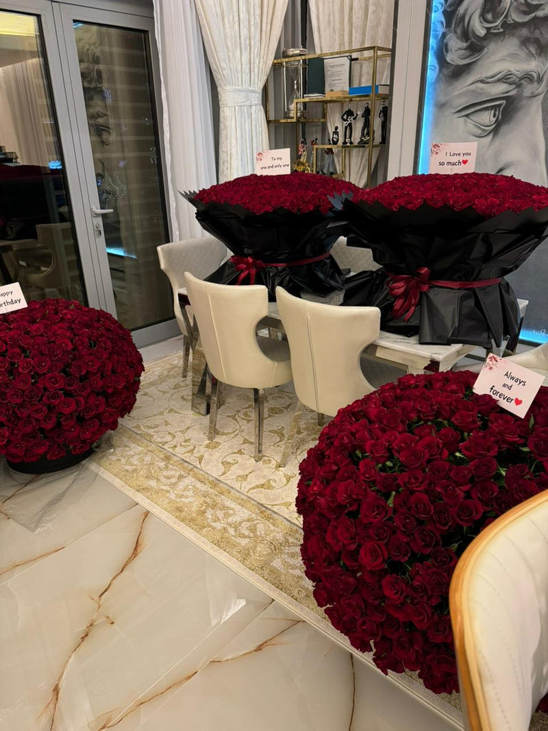 Valentine's roses delivered in Dubai Marina 🌹