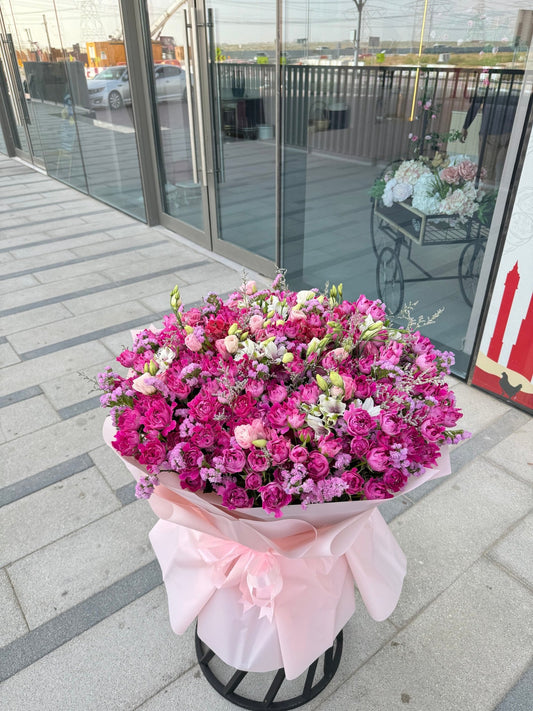 Elegant Julieta Mix 4 - karazflowers.ae