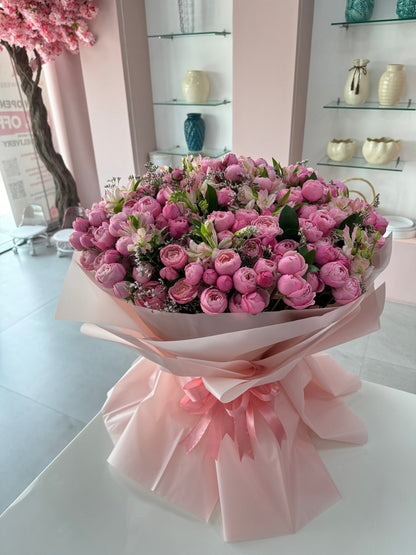Elegant Julieta Mix 6 - karazflowers.ae