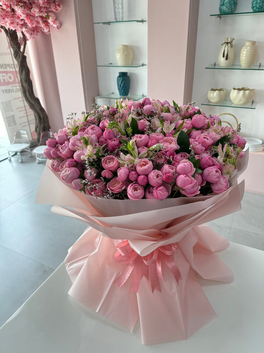 Elegant Julieta Mix 6 - karazflowers.ae