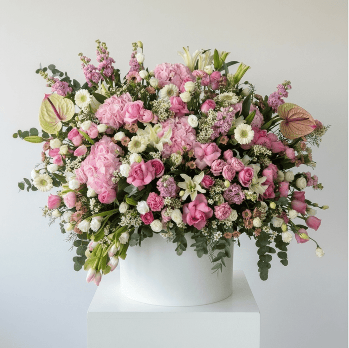 Grand Pastel Elegance Floral Arrangement - karazflowers.ae