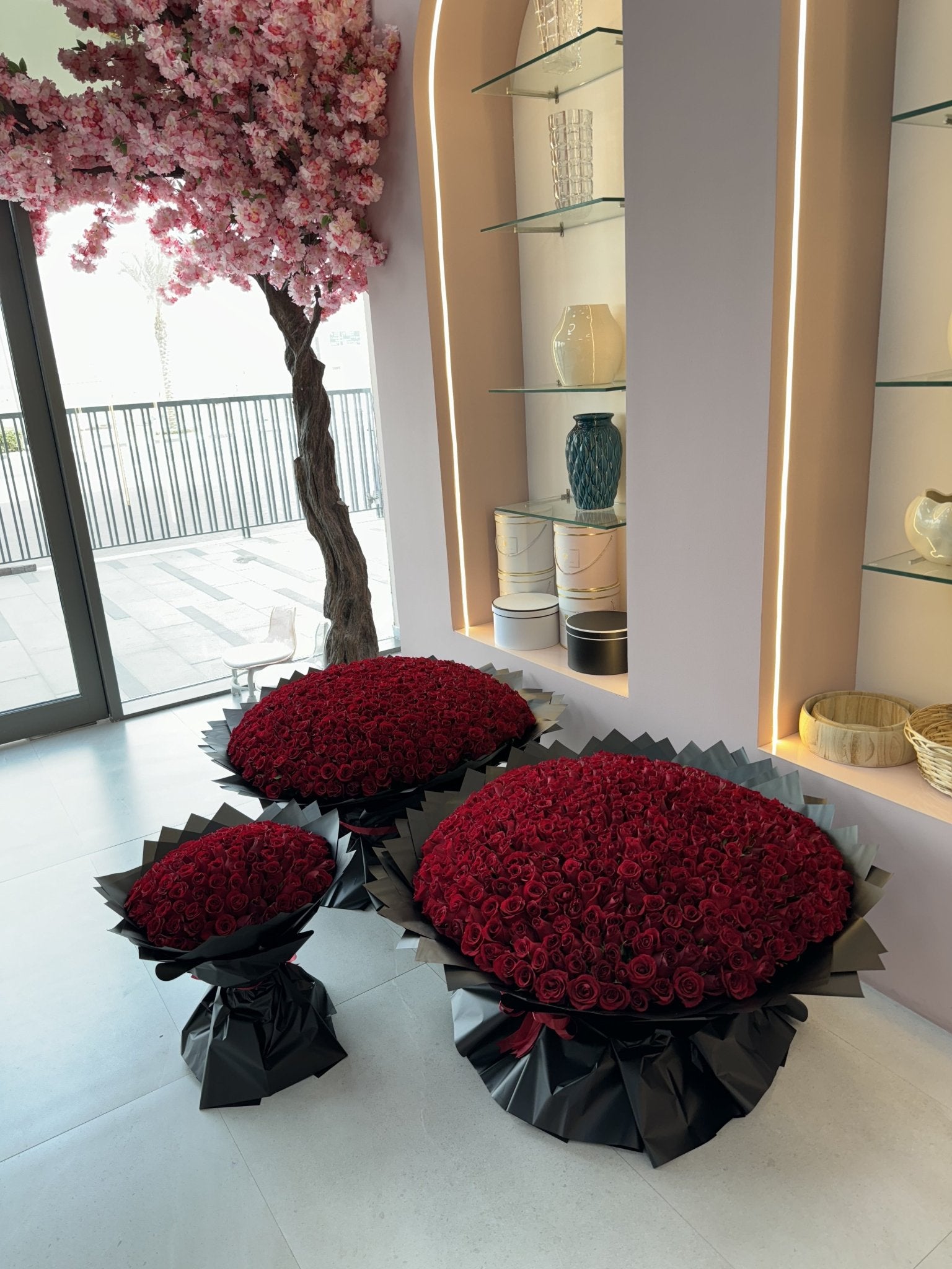 The Millennium Roses - karazflowers.ae