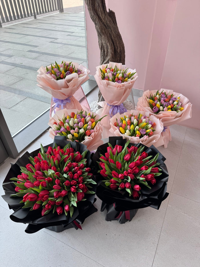 Tulip Charm - karazflowers.ae