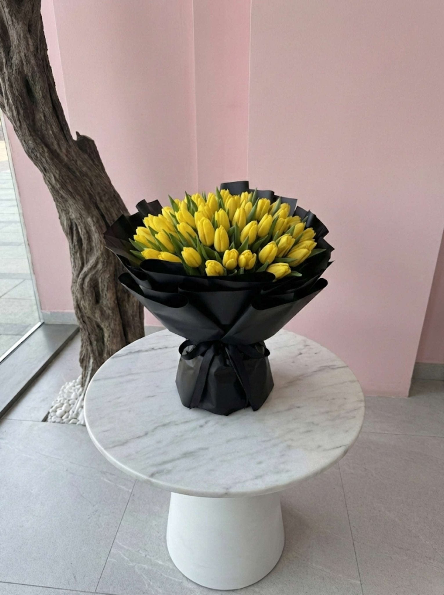 Tulip Charm - karazflowers.ae